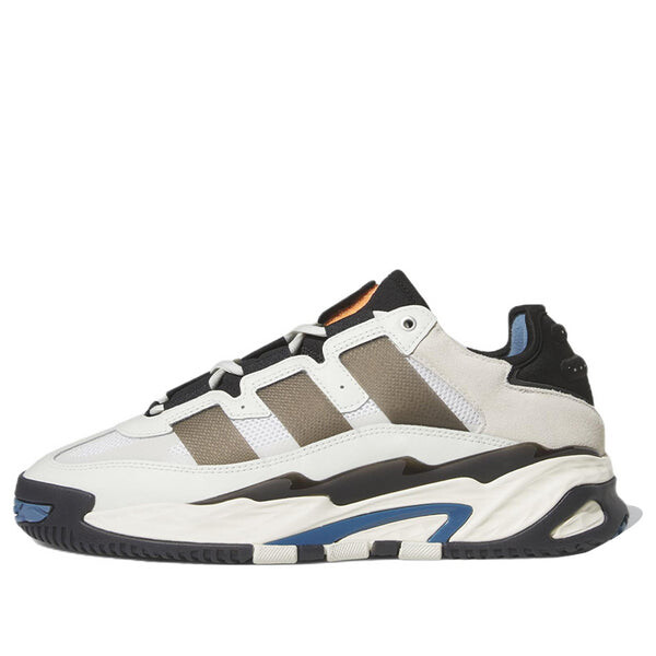 Кроссовки оригиналы niteball Adidas, белый
Кроссовки оригиналы niteball Adidas, белый