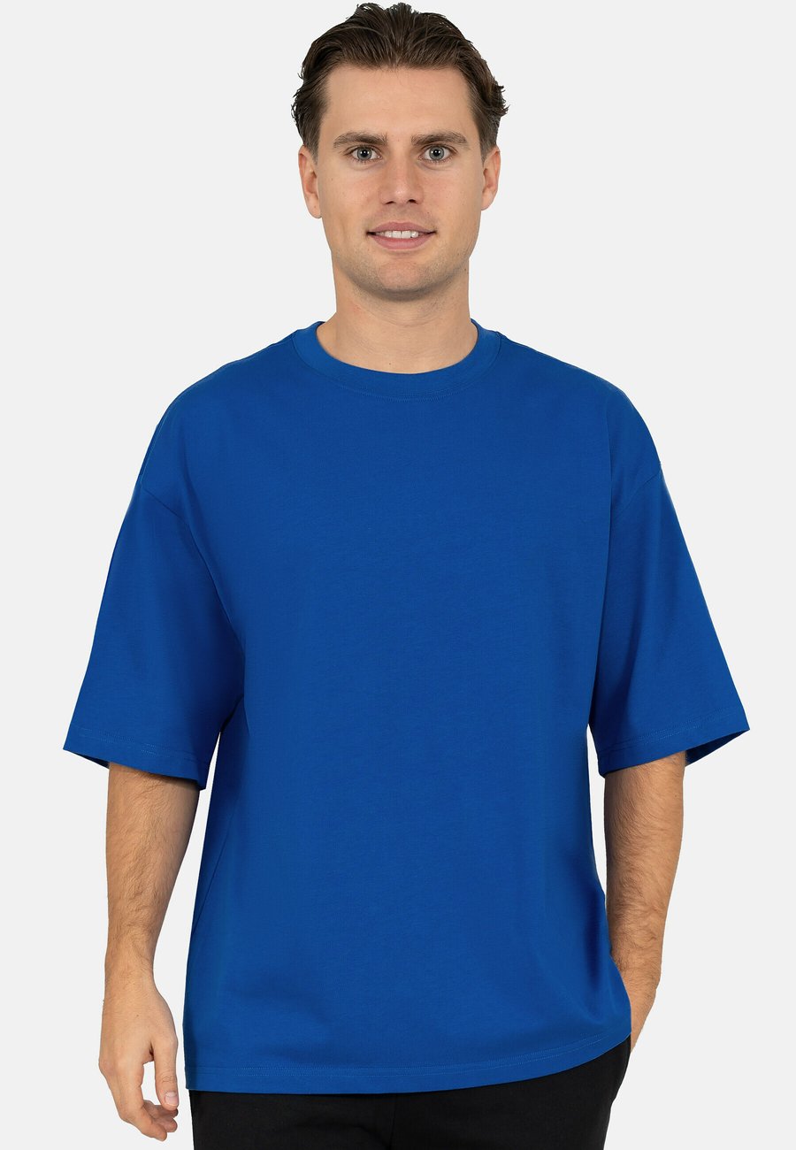 Футболка Reichstadt Basic T-shirt, Navy Blue/Blue, Синий, Футболка Reichstadt Basic T-shirt, Navy Blue/Blue
Футболка Reichstadt Basic T-shirt, Navy Blue/Blue, Синий, Футболка Reichstadt Basic T-shirt, Navy Blue/Blue