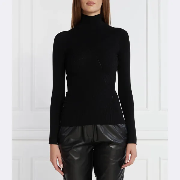 Узкая водолазка чайного кроя Marella, черный
Узкая водолазка чайного кроя Marella, черный