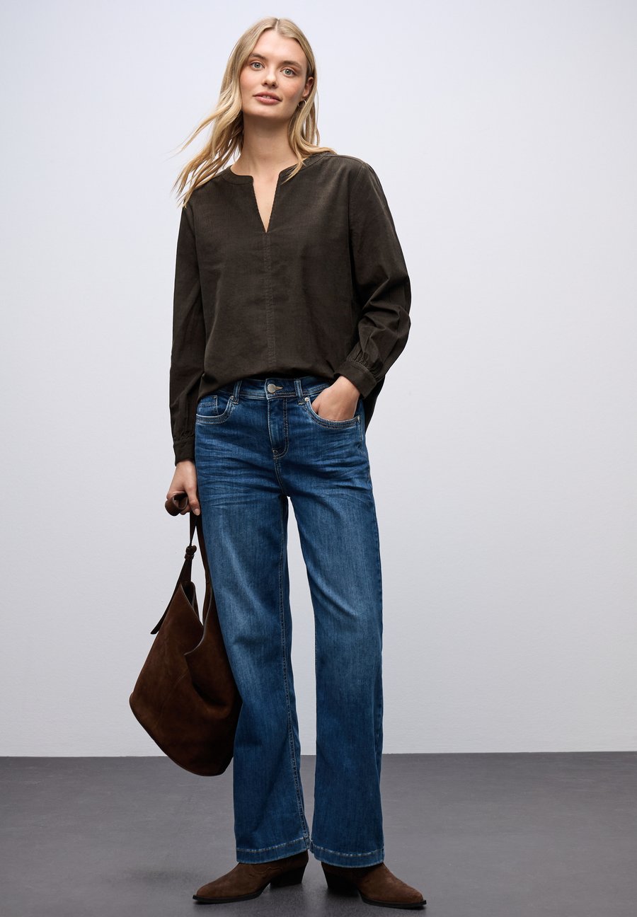Блуза Street One UNIFARBE, Braun/Dark Brown
Блуза Street One UNIFARBE, Braun/Dark Brown