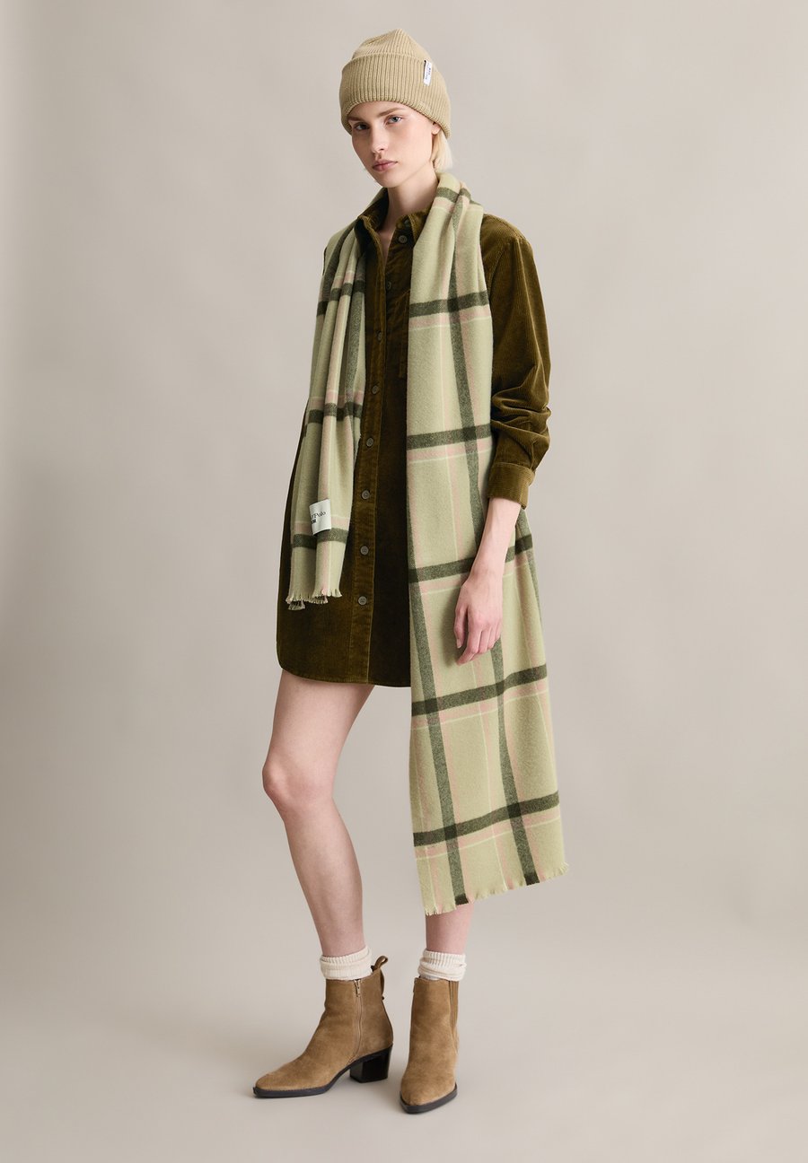 Шарф Marc O'Polo DENIM Scarf, Medium Green/Green
Шарф Marc O'Polo DENIM Scarf, Medium Green/Green