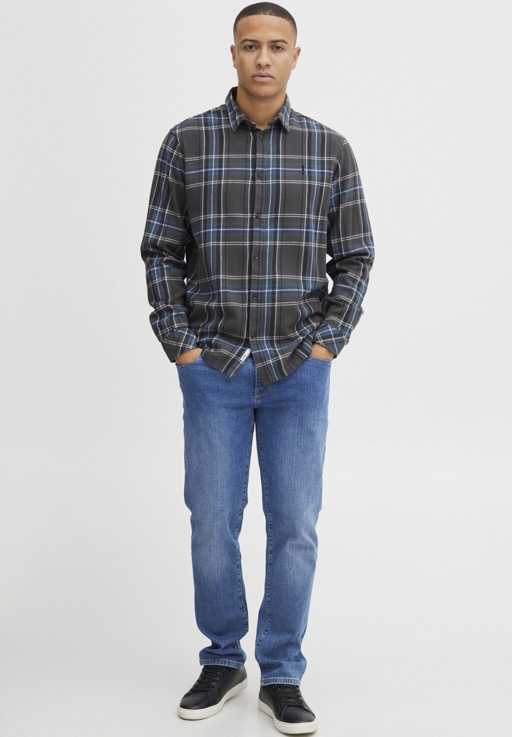 Рубашка Sddanar Sh Solid, серый деним
Рубашка Sddanar Sh Solid, серый деним