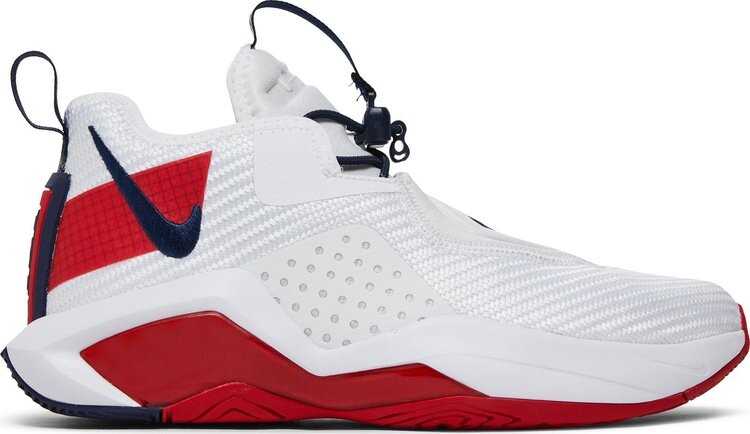Кроссовки Nike LeBron Soldier 14 GS 'White University Red', белый
Кроссовки Nike LeBron Soldier 14 GS 'White University Red', белый