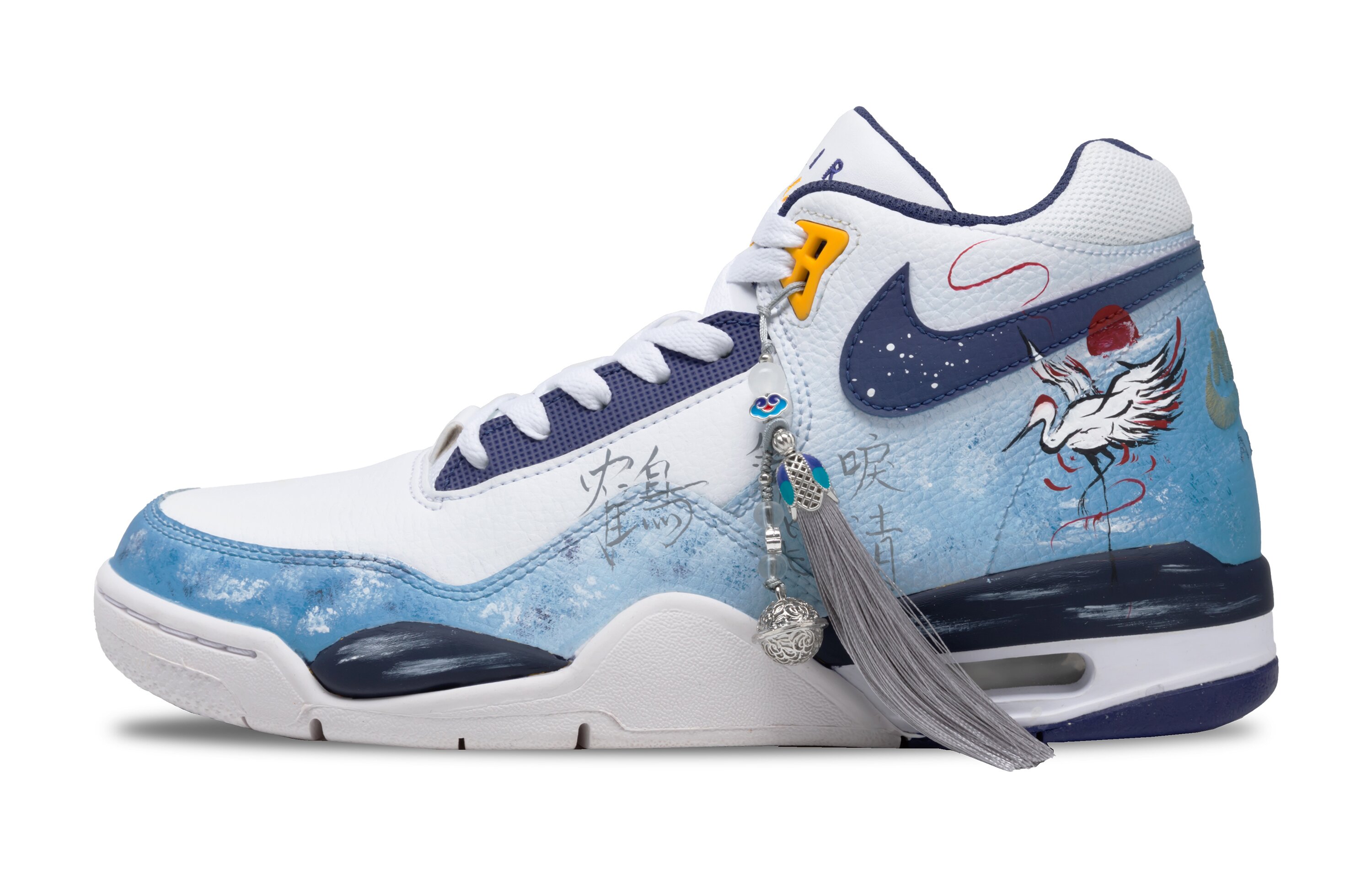 Nike Баскетбольные кроссовки Flight Legacy Vintage, мужские, средней высоты, белые, синие
Nike Баскетбольные кроссовки Flight Legacy Vintage, мужские, средней высоты, белые, синие