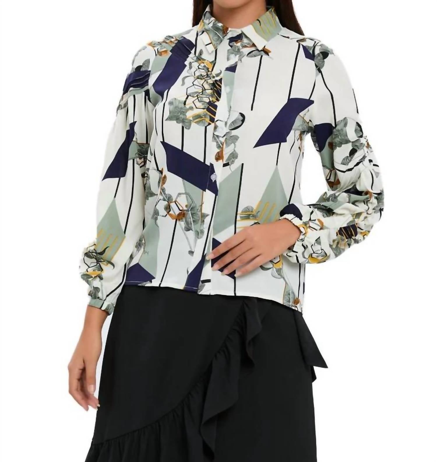 Miss Finch NYC Рубашка с воротником на пуговицах и принтом, кремового цвета
Miss Finch NYC Рубашка с воротником на пуговицах и принтом, кремового цвета