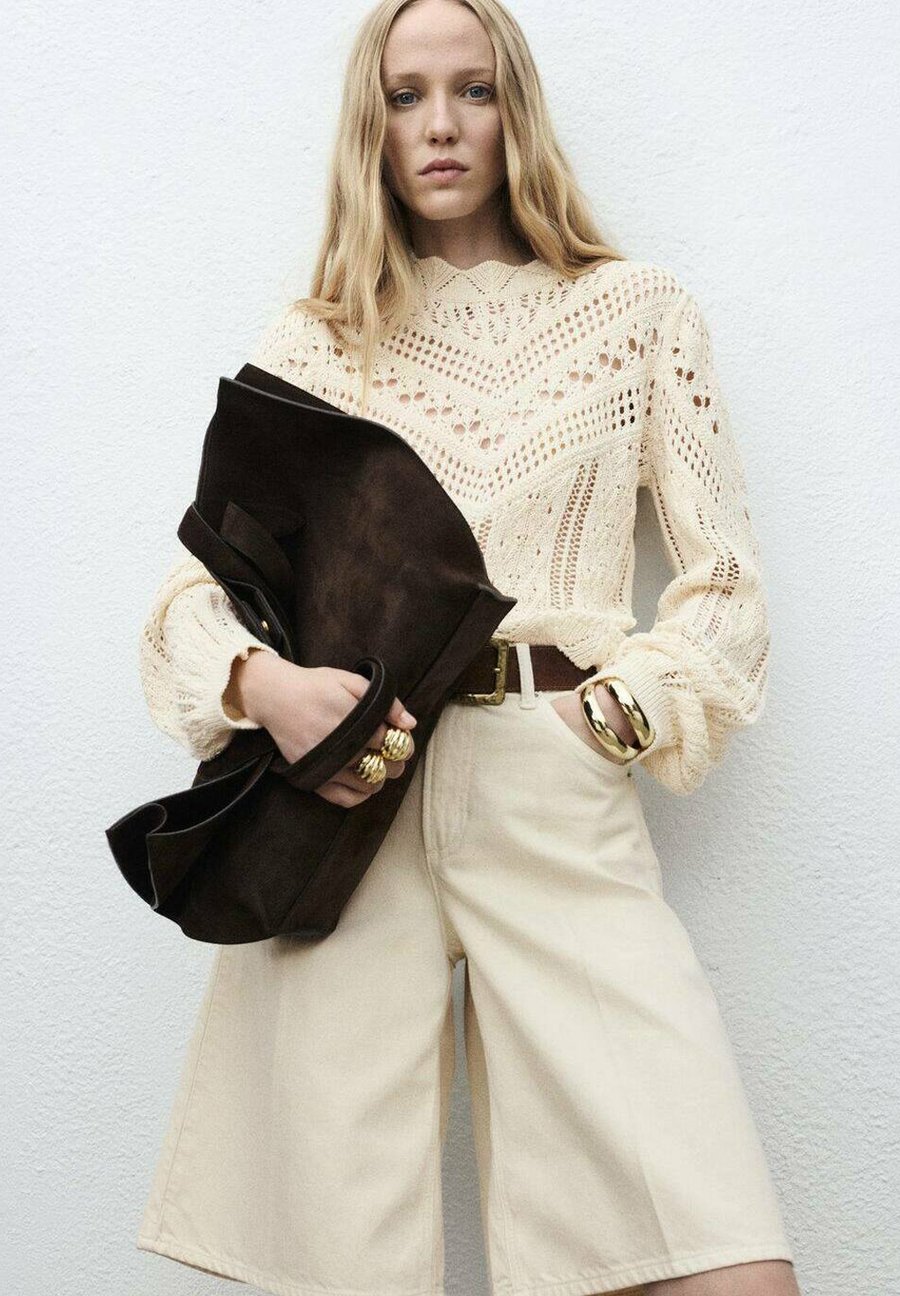 Джемпер Mango WITH OPENWORK DETAILS, Off-White
Джемпер Mango WITH OPENWORK DETAILS, Off-White