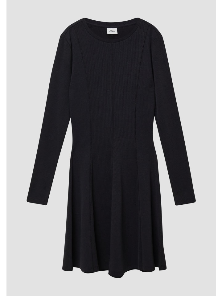 Платье в цвете 9999_черный s.Oliver
Платье в цвете 9999_черный s.Oliver