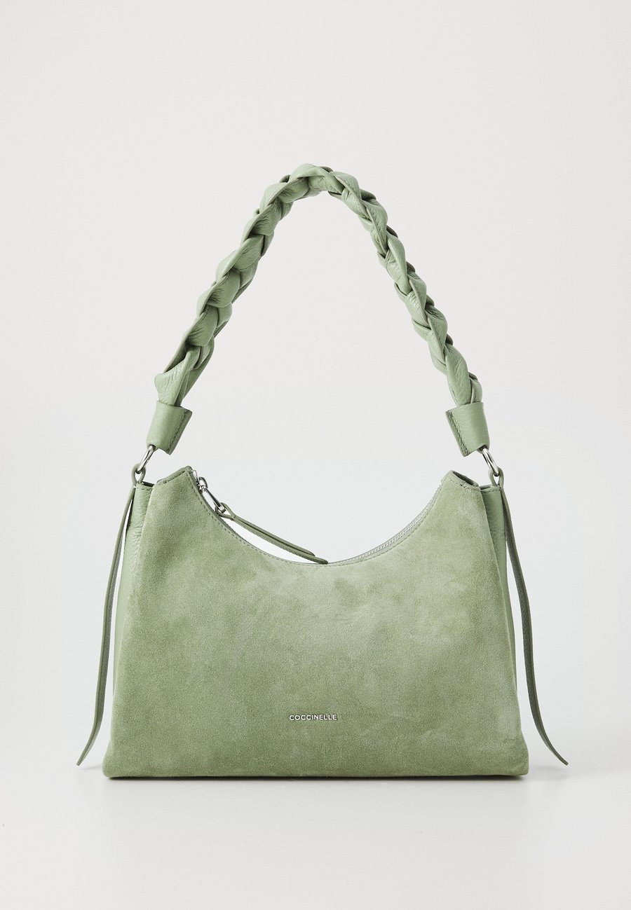 Сумка Coccinelle BOHEME , Greenery/Greene/Green
Сумка Coccinelle BOHEME , Greenery/Greene/Green