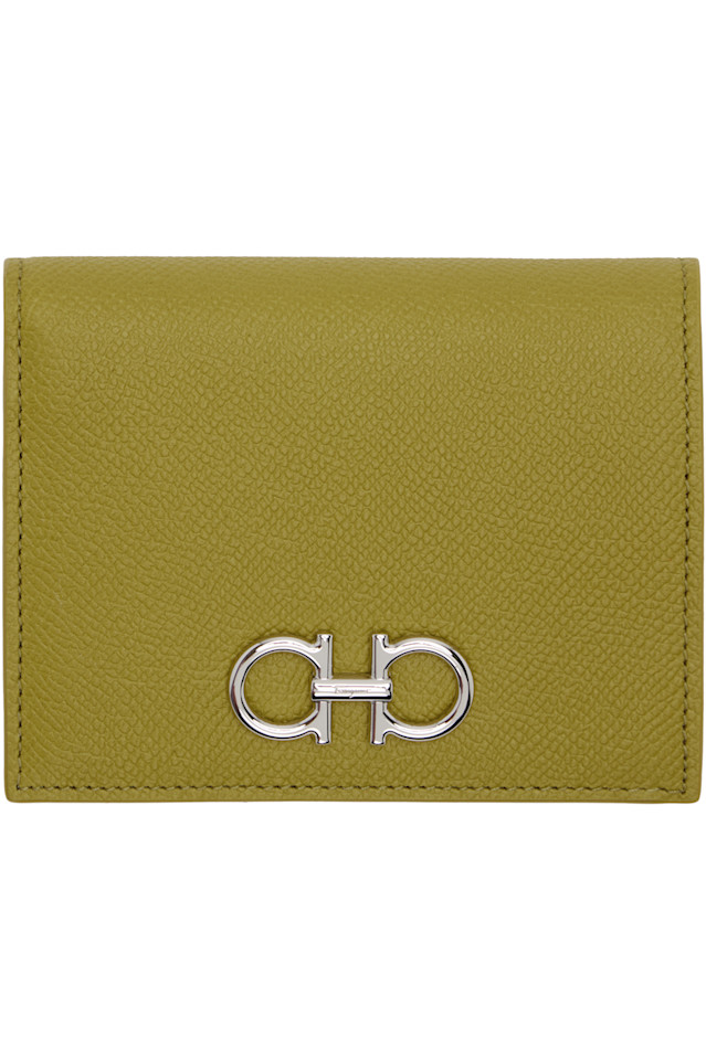 Компактный кошелек Gancini Ferragamo, цвет lemongrass
Компактный кошелек Gancini Ferragamo, цвет lemongrass