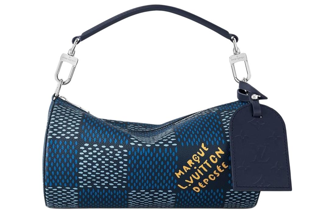 Мягкая подушка Polochon PM LOUIS VUITTON
Мягкая подушка Polochon PM LOUIS VUITTON