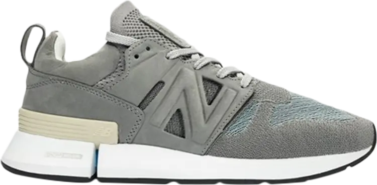 Кроссовки New Balance Tokyo Design Studio x RC-1, серый
Кроссовки New Balance Tokyo Design Studio x RC-1, серый