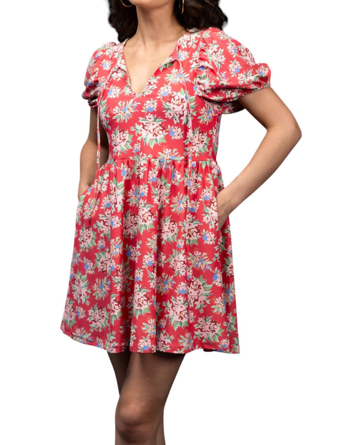 Мини-платье Сесили в горшке с геранью Smith & Quinn, Geranium Pot
Мини-платье Сесили в горшке с геранью Smith & Quinn, Geranium Pot