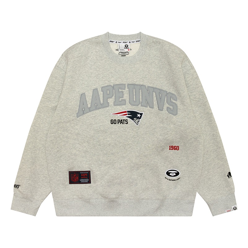 Aape Толстовка nfl мужская белая
Aape Толстовка nfl мужская белая