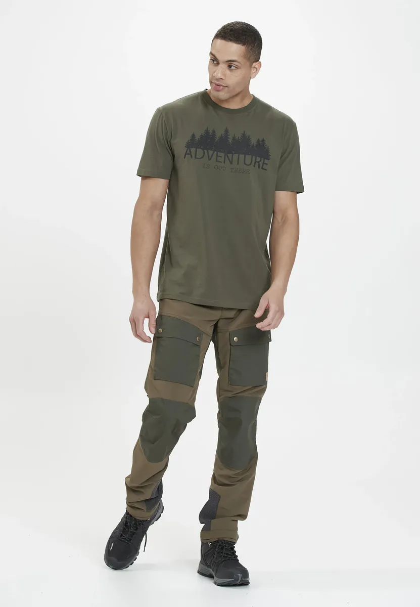 Брюки WHISTLER Softshell "BEINA M", из дышащего материала, цвет Bunt
Брюки WHISTLER Softshell "BEINA M", из дышащего материала, цвет Bunt