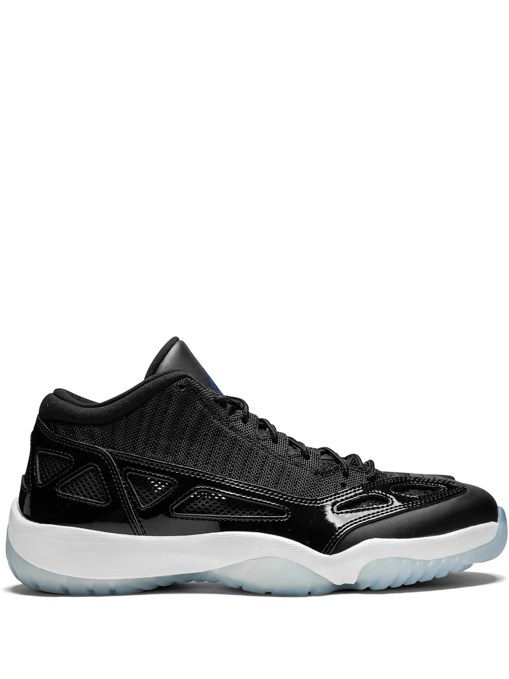 Кроссовки Air 11 Retro Low IE Jordan, черный
Кроссовки Air 11 Retro Low IE Jordan, черный