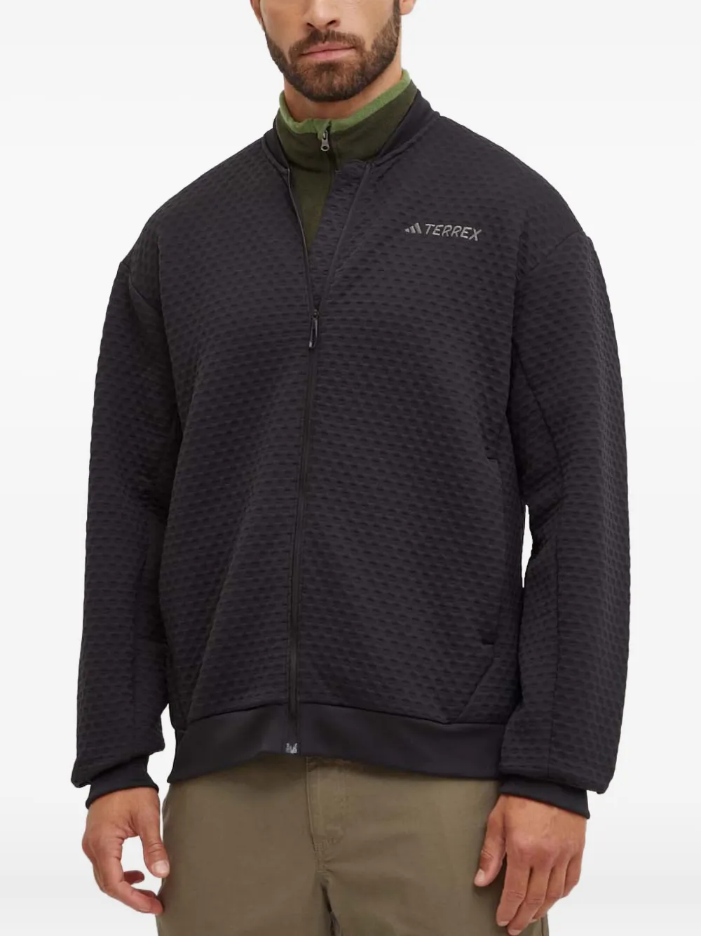 Стеганая куртка на молнии adidas, черный
Стеганая куртка на молнии adidas, черный