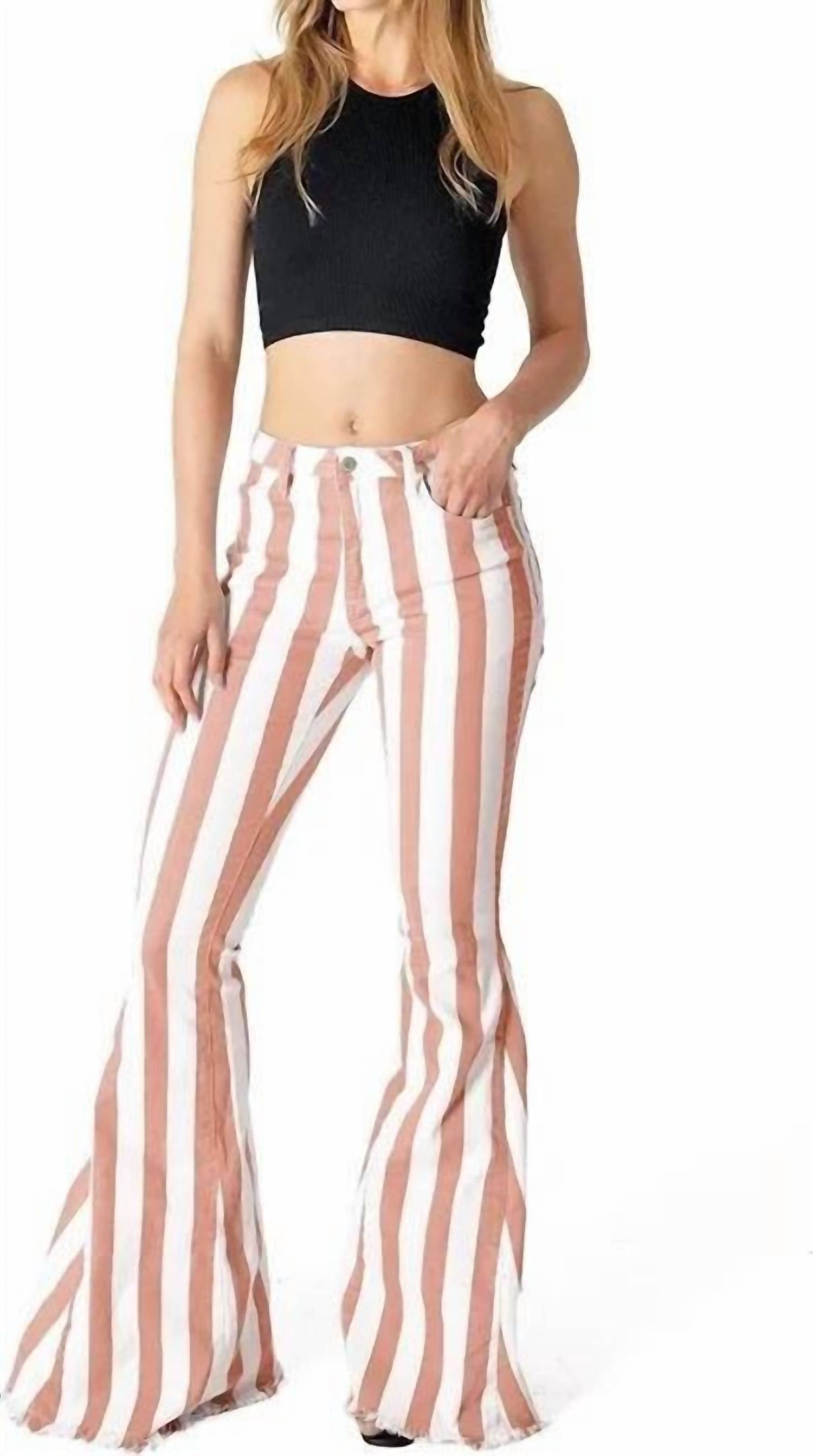 Полосатые джинсы-клеш с коралловым принтом WISTERIA LANE
Полосатые джинсы-клеш с коралловым принтом WISTERIA LANE