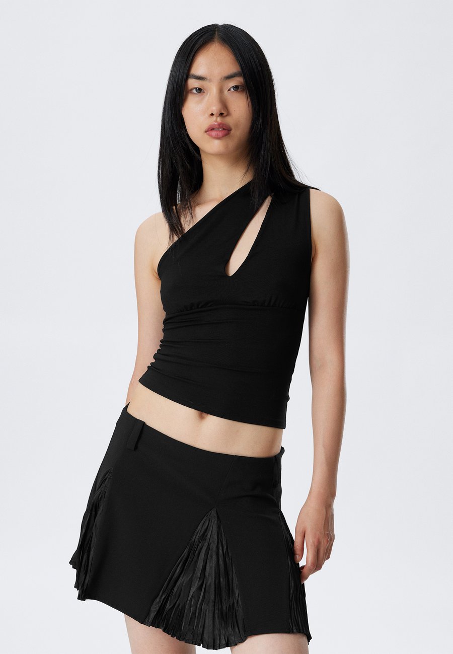 Топ Weekday Top, Black
Топ Weekday Top, Black