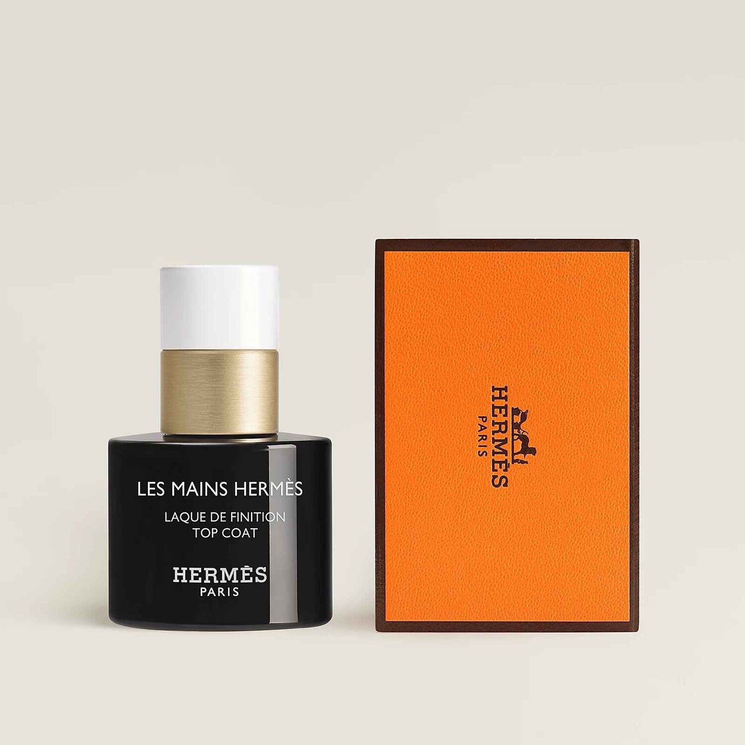 Верхнее покрытие Hermès Les Mains, 15 мл
Верхнее покрытие Hermès Les Mains, 15 мл