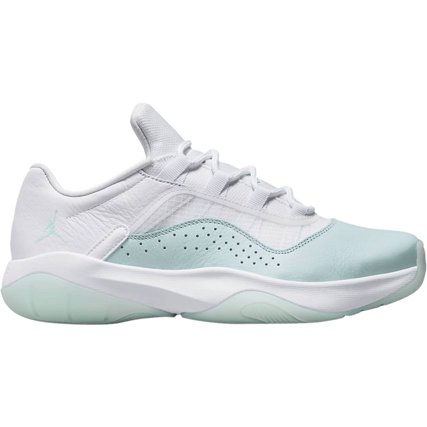 Кроссовки Nike Wmns Air Jordan 11 CMFT Low, белый
Кроссовки Nike Wmns Air Jordan 11 CMFT Low, белый