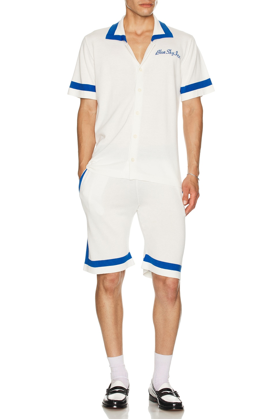 Вязаные шорты с панелями Blue Sky Inn, White & Blue
Вязаные шорты с панелями Blue Sky Inn, White & Blue