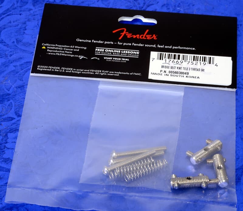 Fender Vintage Telecaster Tele Резьбовые седла, набор из 3 тележек, 0056038049 Fender Vintage Telecaster Threaded '60s Style Saddle Kit 005-6038-049
Fender Vintage Telecaster Tele Резьбовые седла, набор из 3 тележек, 0056038049 Fender Vintage Telecaster Threaded '60s Style Saddle Kit 005-6038-049