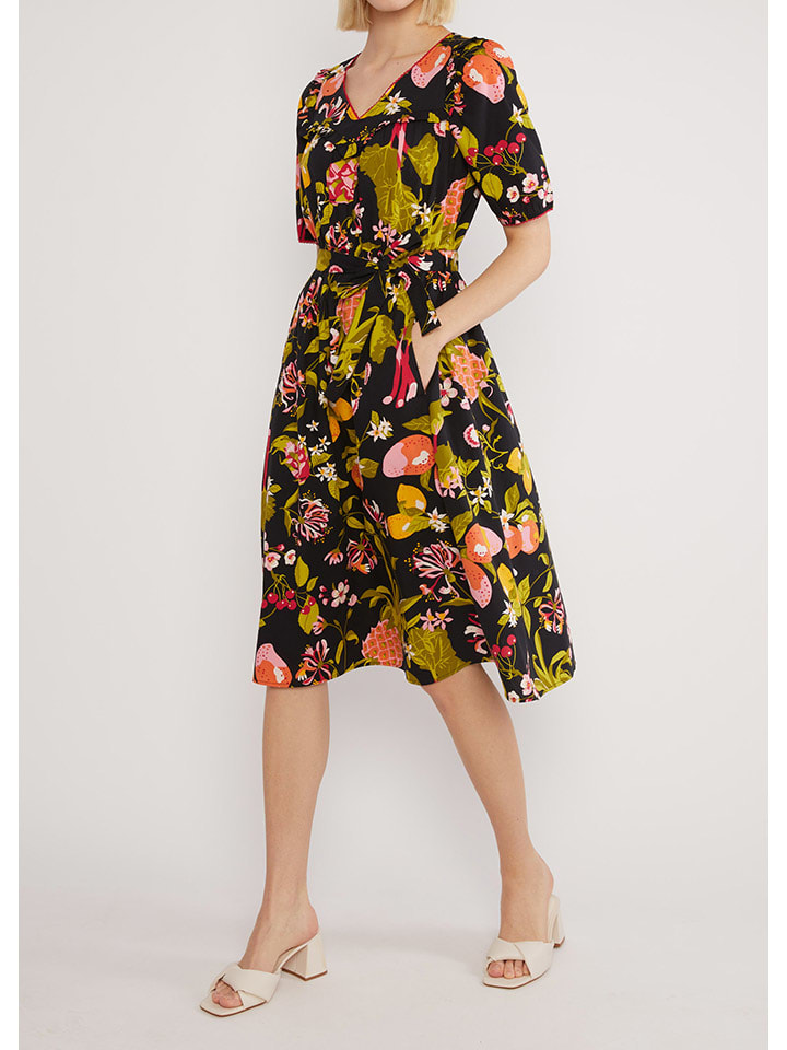 Платье до колена Blutsgeschwister, черный/зеленый
Платье до колена Blutsgeschwister, черный/зеленый