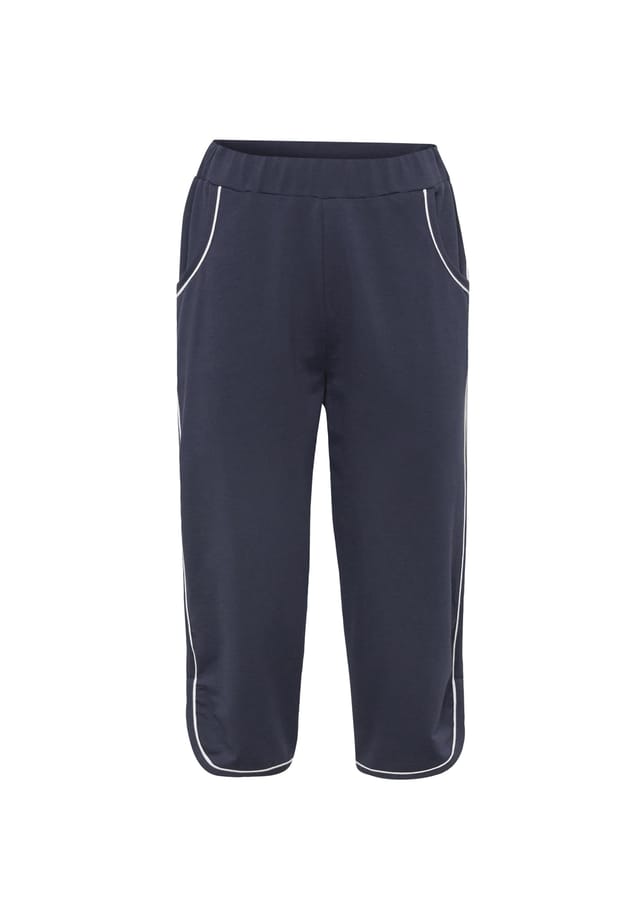 Короткий размер: удобные брюки-капри с затягивающимся поясом и карманами. Goldner, мультиколор
Короткий размер: удобные брюки-капри с затягивающимся поясом и карманами. Goldner, мультиколор