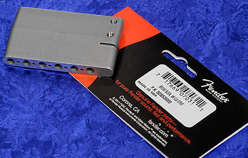 Блок тремоло Fender American Deluxe Strat Steel, 0036530000 Fender Steel Block 0036530000
Блок тремоло Fender American Deluxe Strat Steel, 0036530000 Fender Steel Block 0036530000
