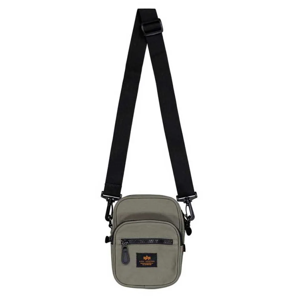 Сумка через плечо Alpha Industries Label, зеленый
Сумка через плечо Alpha Industries Label, зеленый
