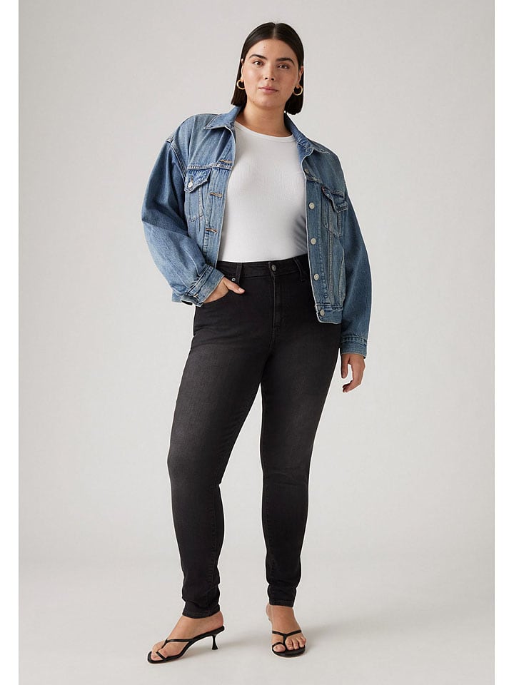 Levi's Джинсы узкие, черные
Levi's Джинсы узкие, черные