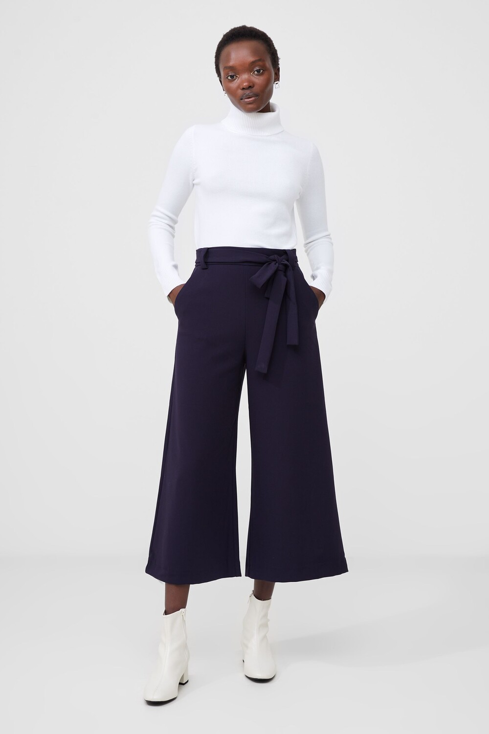 Кюлоты с поясом шепотом French Connection, синий
Кюлоты с поясом шепотом French Connection, синий