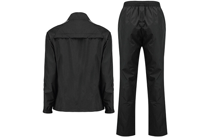 Повседневный комплект женский Lining
Повседневный комплект женский Lining