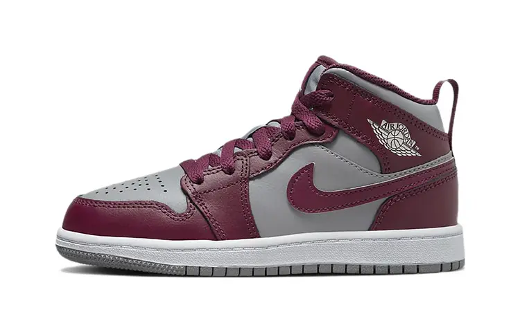 Jordan Air Jordan 1 Детские баскетбольные кроссовки PS
Jordan Air Jordan 1 Детские баскетбольные кроссовки PS
