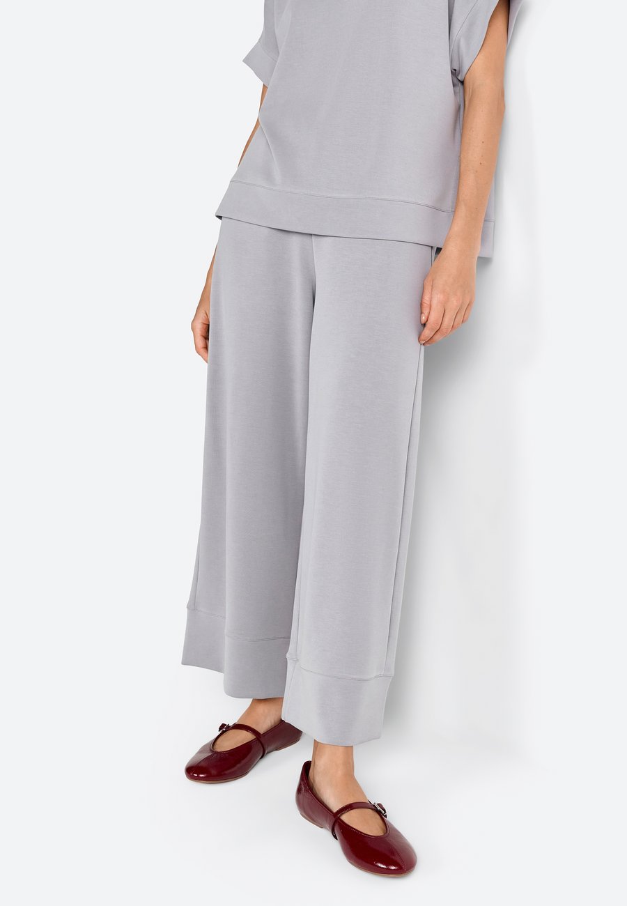 Брюки Rich & Royal Trousers, Silver Mist/Silver-Coloured
Брюки Rich & Royal Trousers, Silver Mist/Silver-Coloured