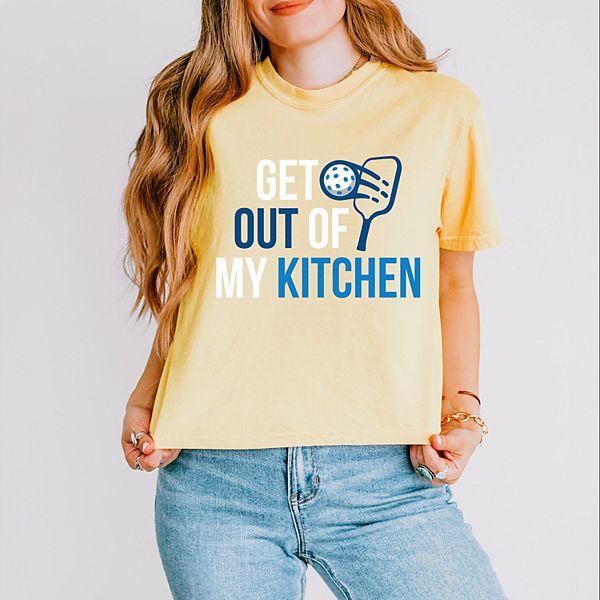 Боксерский кроп-топ Pickleball get out of my kitchen Simply Sage Market, Butter
Боксерский кроп-топ Pickleball get out of my kitchen Simply Sage Market, Butter