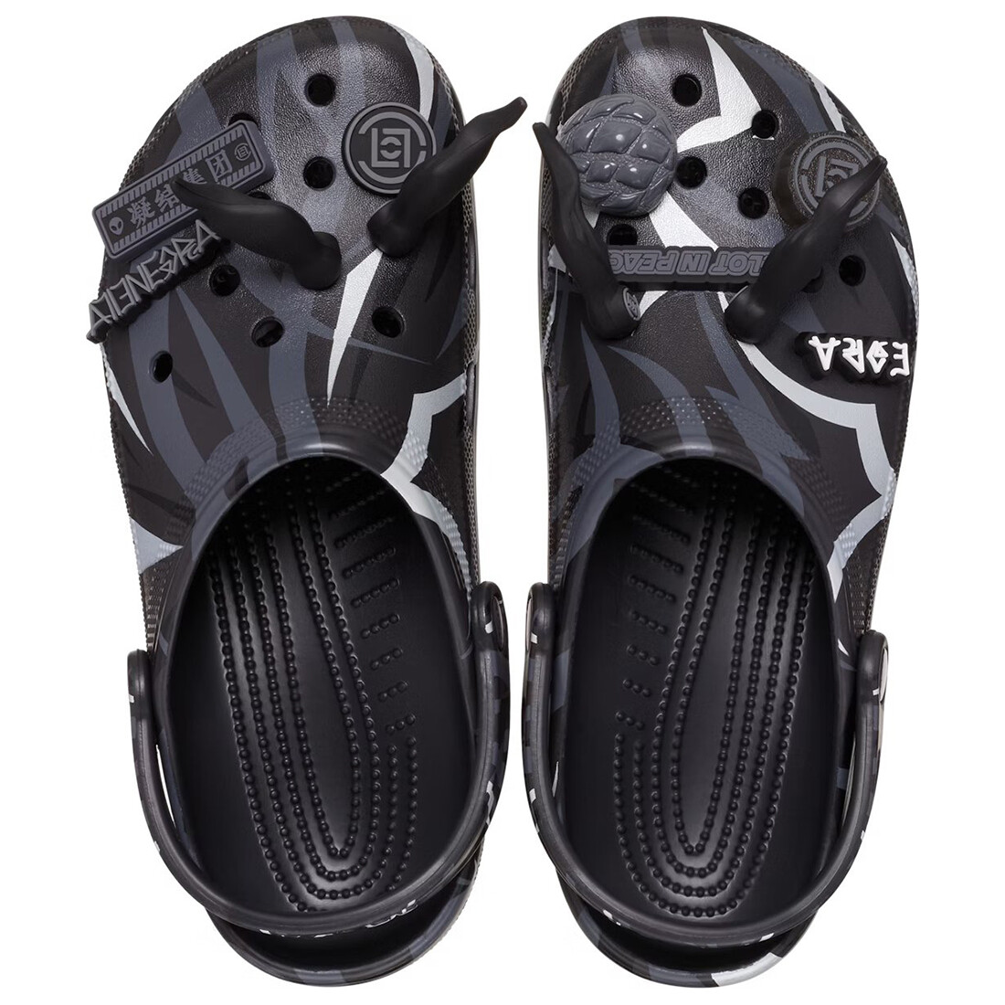 Сабо Crocs Classic x CLOT Unisex, черный
Сабо Crocs Classic x CLOT Unisex, черный