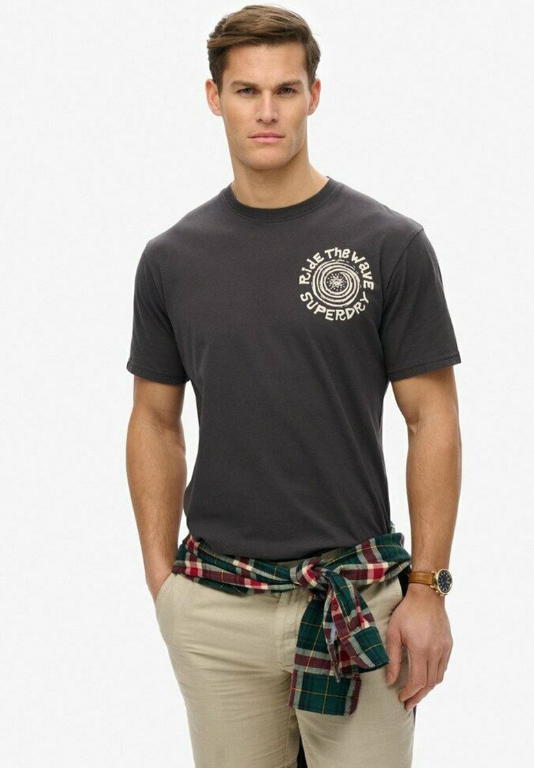 Футболка с принтом Superdry, черный
Футболка с принтом Superdry, черный