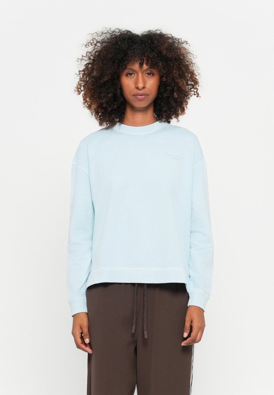 Толстовка Marc O'Polo DENIM CREW NECK, Dawn Sky/Light Blue
Толстовка Marc O'Polo DENIM CREW NECK, Dawn Sky/Light Blue