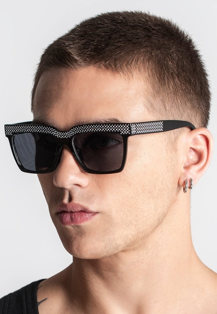 Солнцезащитные очки Gianni Kavanagh Sunglasses, Black
Солнцезащитные очки Gianni Kavanagh Sunglasses, Black