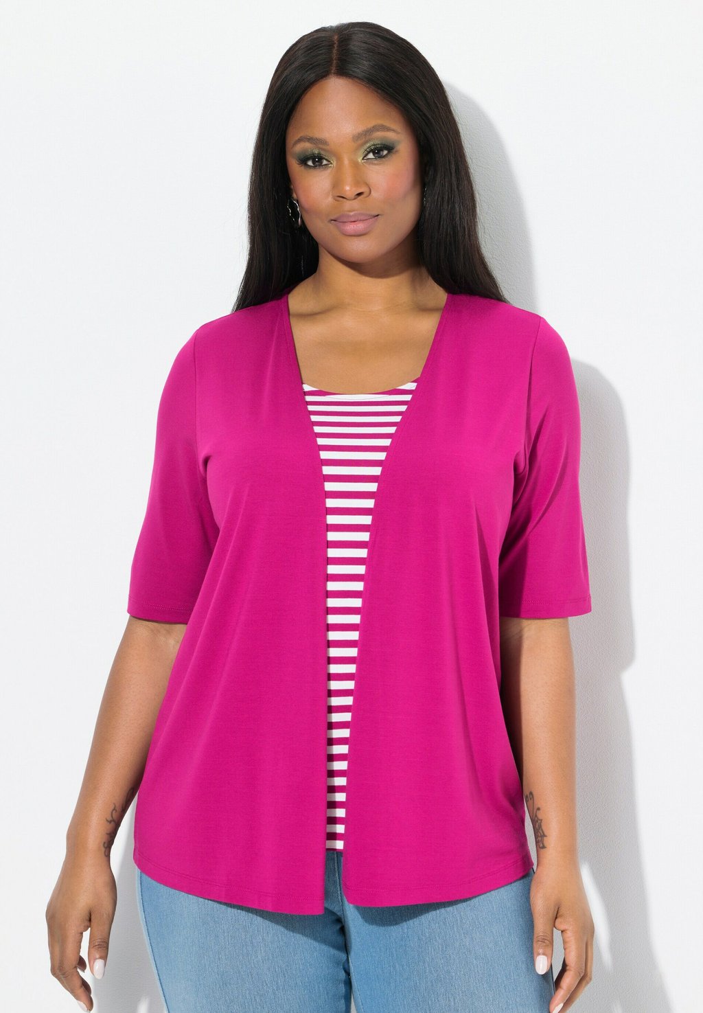 Футболка с принтом LAYERED LOOK Ulla Popken, розовый
Футболка с принтом LAYERED LOOK Ulla Popken, розовый