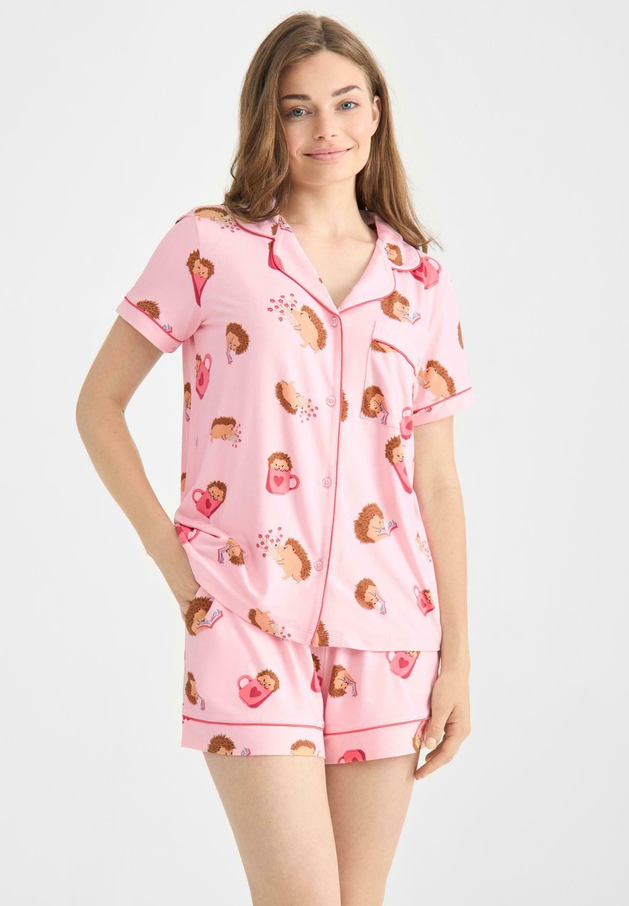 Пижамный комплект Chelsea Peers SET, Pink
Пижамный комплект Chelsea Peers SET, Pink