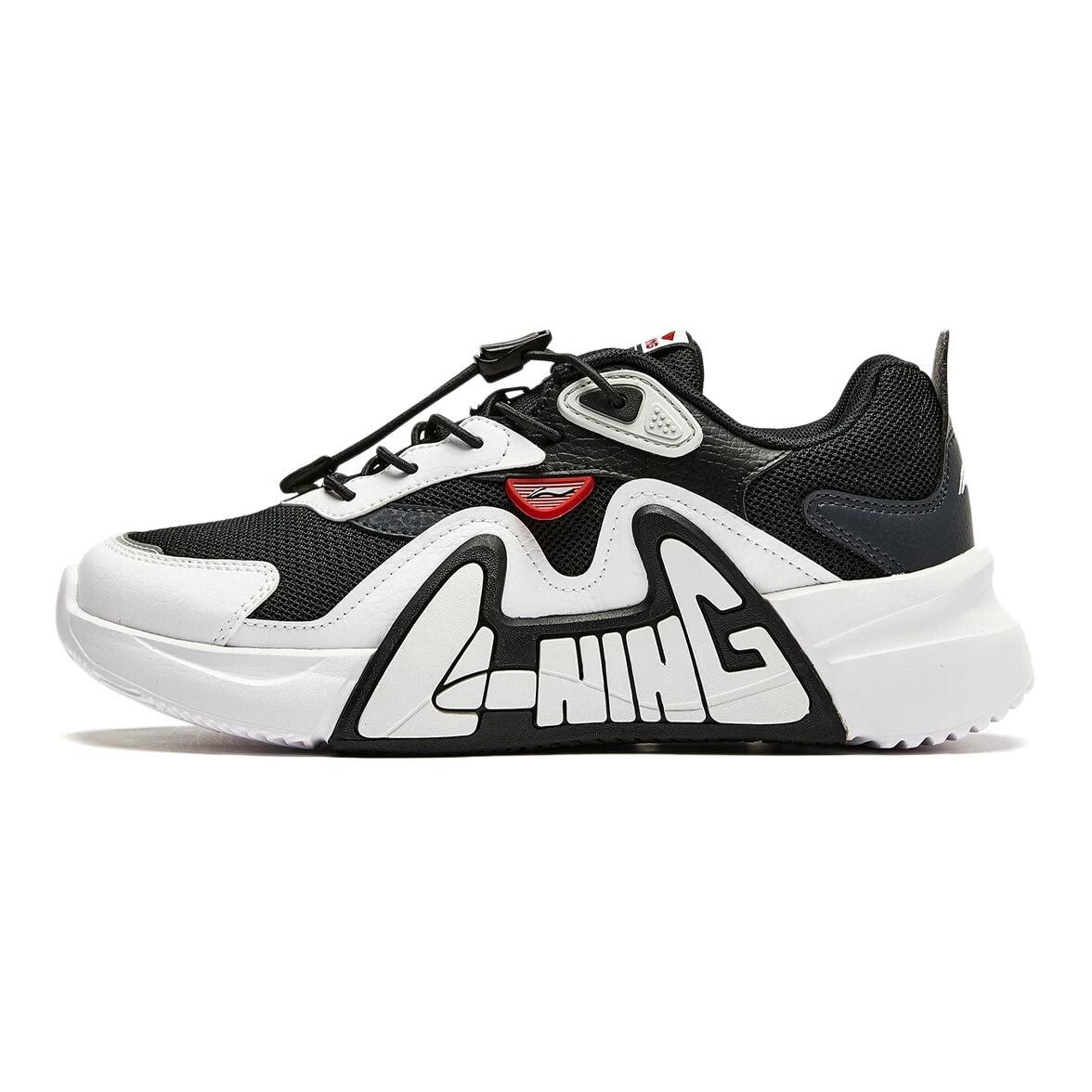 LN 90 FLY V3 Детские кроссовки GS Low-top Черный/Стандартный Белый/Черное дерево Lining Young, черный
LN 90 FLY V3 Детские кроссовки GS Low-top Черный/Стандартный Белый/Черное дерево Lining Young, черный
