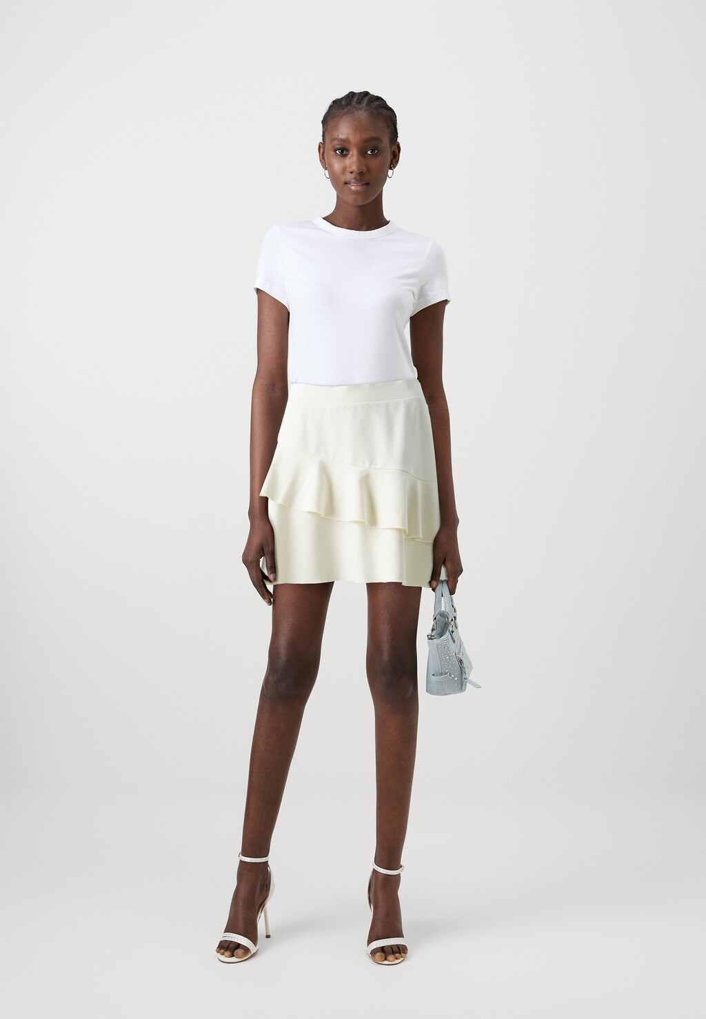 Мини-юбка ONLPOPTRASH RUFFLE SKIRT ONLY, кремовый
Мини-юбка ONLPOPTRASH RUFFLE SKIRT ONLY, кремовый