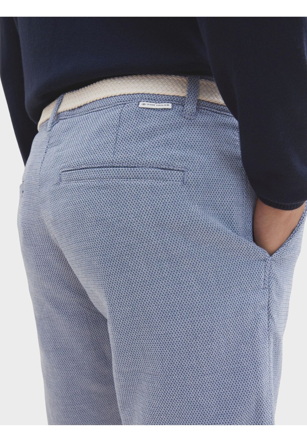 Мужские шорты чинос с минимальным принтом и поясом TOM TAILOR, цвет Chambray
Мужские шорты чинос с минимальным принтом и поясом TOM TAILOR, цвет Chambray