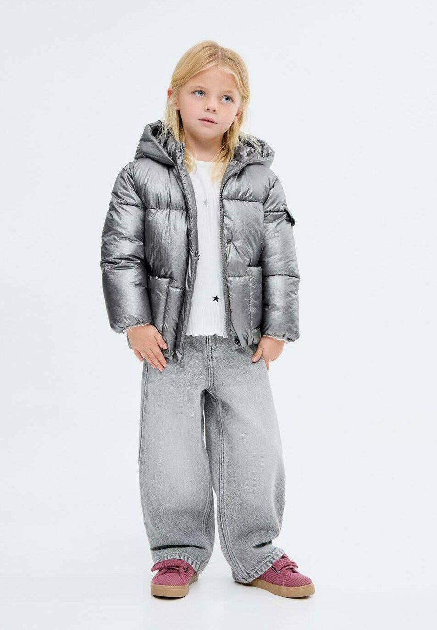 Зимняя куртка Mango Kids Winter jacket, Silver/Silver-Coloured
Зимняя куртка Mango Kids Winter jacket, Silver/Silver-Coloured