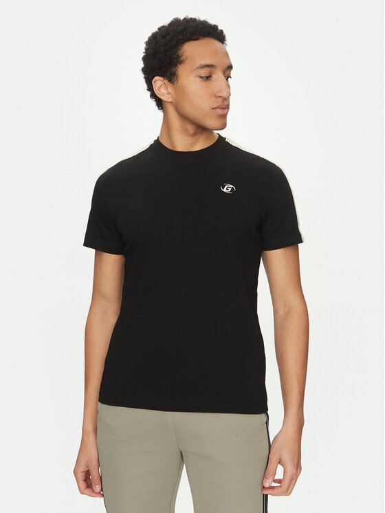 Футболка обычного кроя Z5GI13 I3Z14 Guess, черный
Футболка обычного кроя Z5GI13 I3Z14 Guess, черный