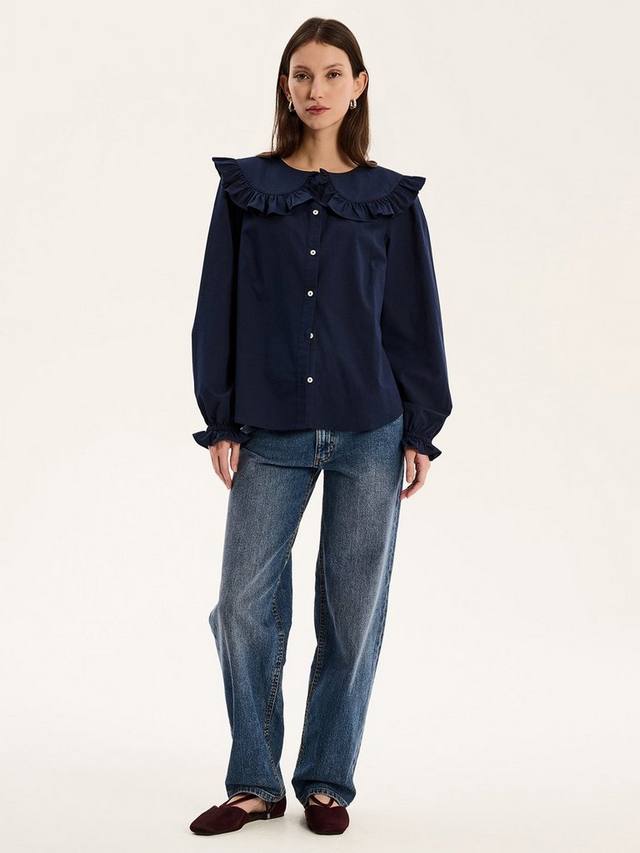 Воскресная рубашка с воротником питер пэн OMNES, темно-синий
Воскресная рубашка с воротником питер пэн OMNES, темно-синий