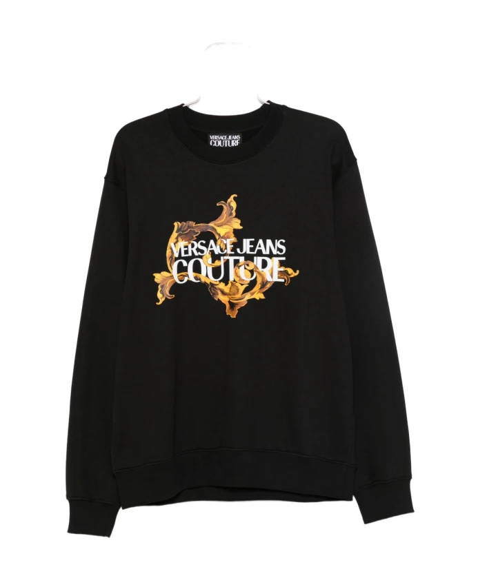 Черный пуловер с логотипом в стиле барокко. Versace Jeans Couture, черный
Черный пуловер с логотипом в стиле барокко. Versace Jeans Couture, черный