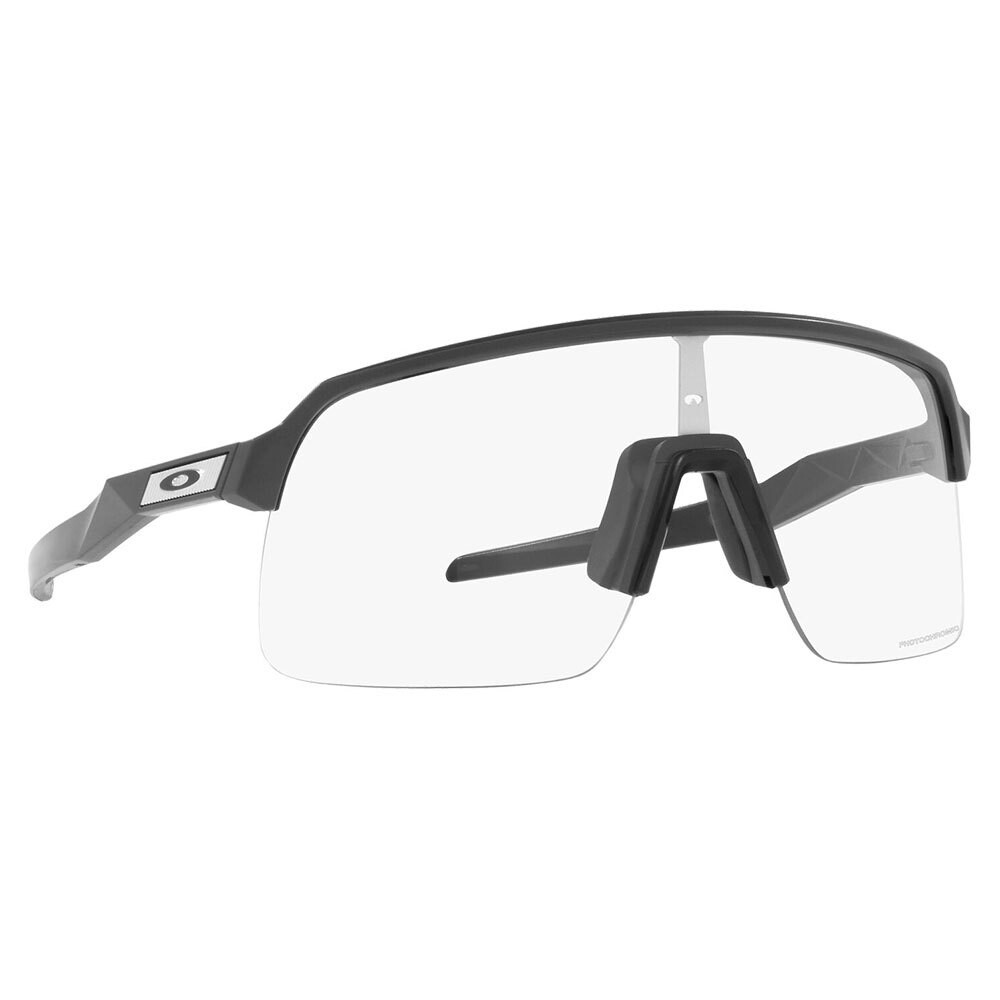 Солнцезащитные очки Oakley Sutro Lite, прозрачный
Солнцезащитные очки Oakley Sutro Lite, прозрачный